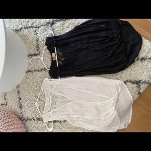 Velvet by Graham and Spencer 2 sets blouse